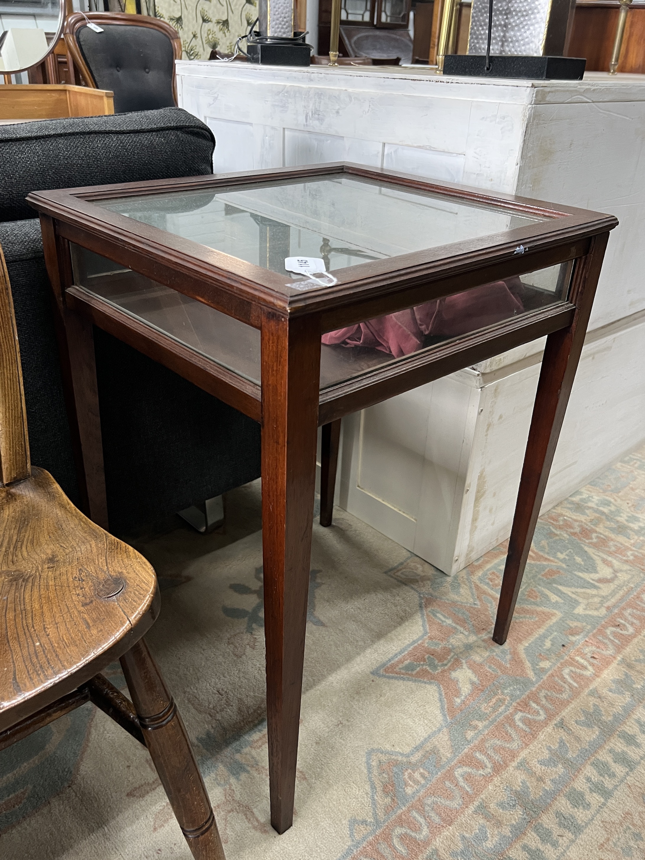 An Edwardian style mahogany bijouterie table, width 54cm, depth 49cm, height 72cm